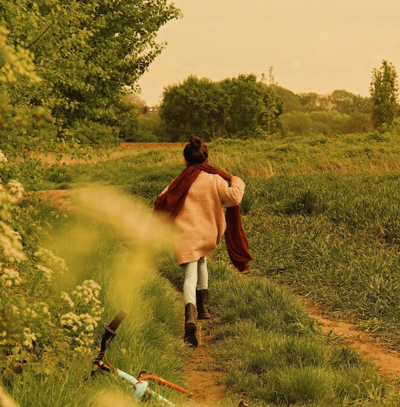 Illustrative image evoking the rural surroundings of Norma’s childhood